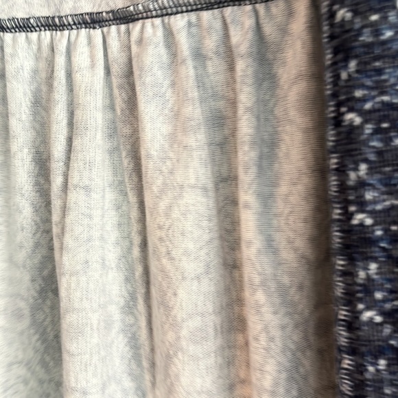 Dalia Open Front Duster - Picture 5 of 6